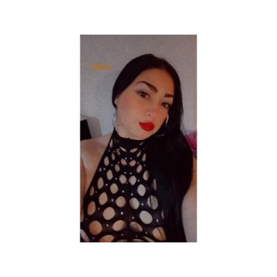 CHICA EXOTICA Y ALEGRE EN TORREVIEJA