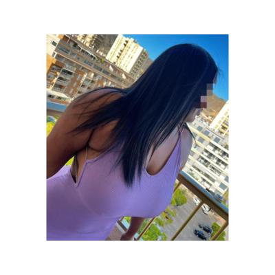 Morena de cuerpo fenomenal
