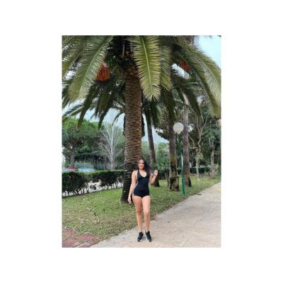 SARA  NIñATA LATINA ATRACTIVA