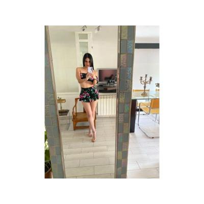 MUÑEQUITA TRAVIESA Y PROVOCATIVA