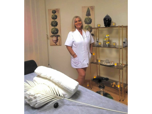 MARIA ESPAÑOLA, MASAJISTA PROFESIONAL.
