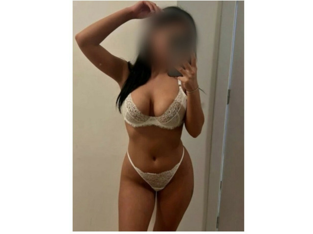 Pamela madurita masajista morbosa