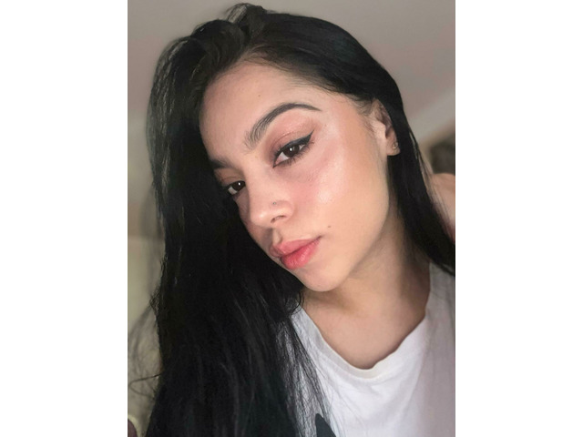 NICOLE JOVENCITA YOGURINA COLOMBIANA