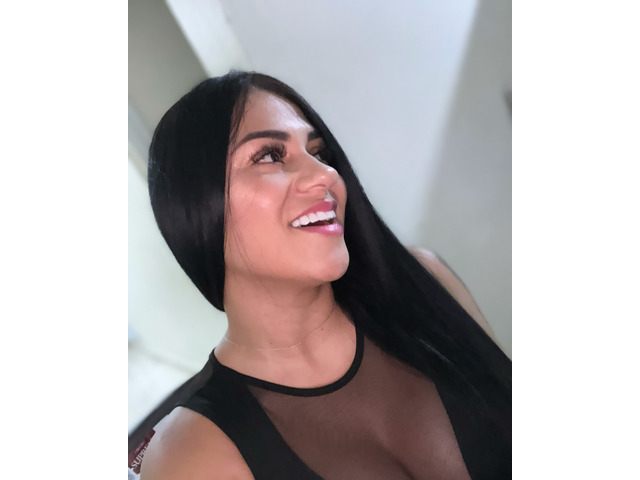LATINA CON GANAS