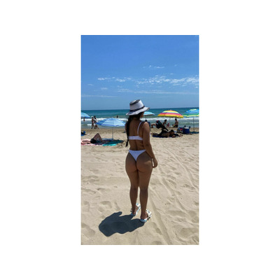 PLACER Y LUJURIA EN UNA SOLA MUJER