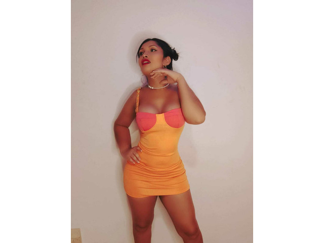 THAILIN CHICA TRANS CALIENTE
