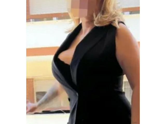 Señorita madurita muy implicada